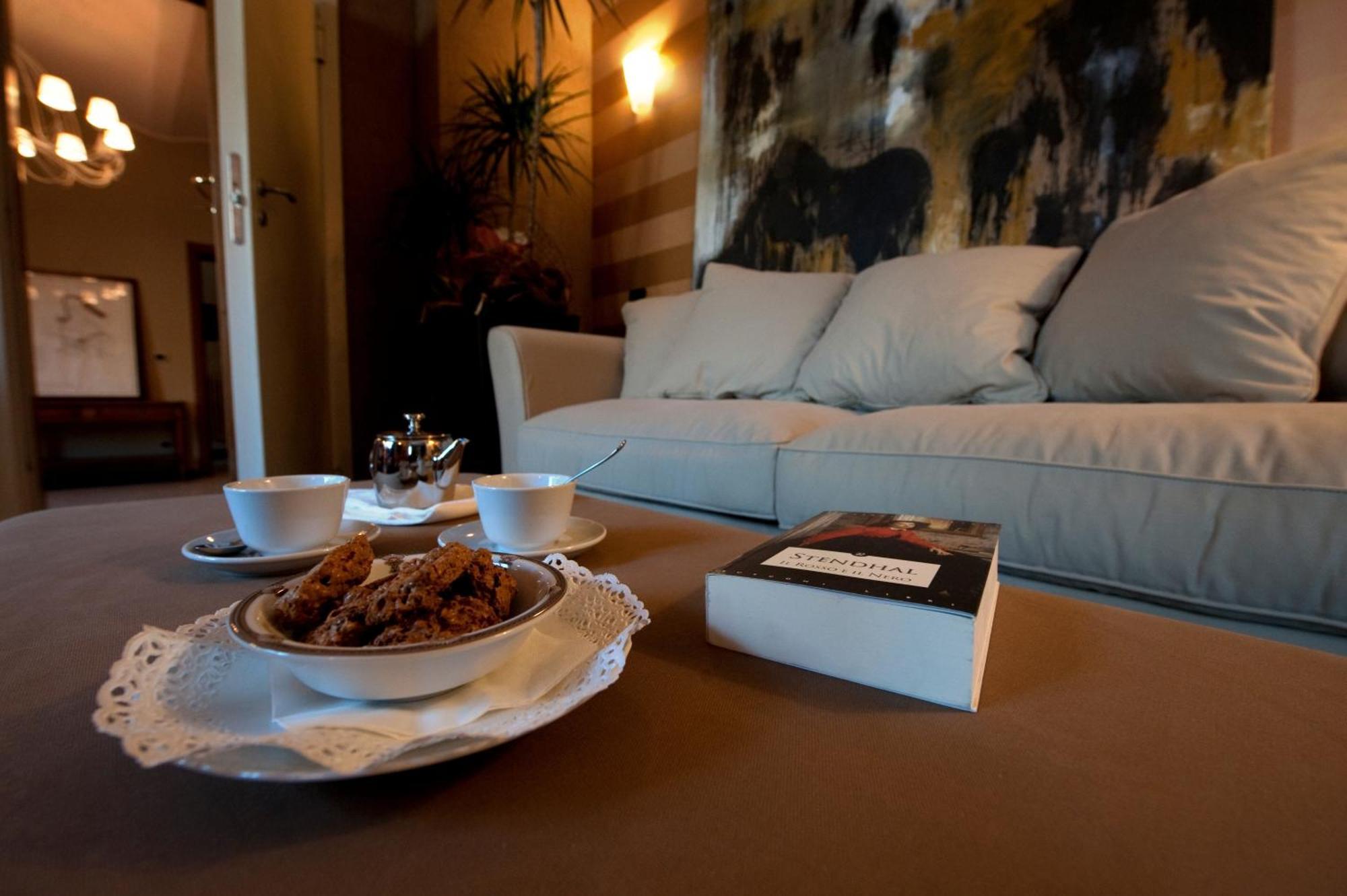 Hotel Locanda Stendhal Colorno Zewnętrze zdjęcie